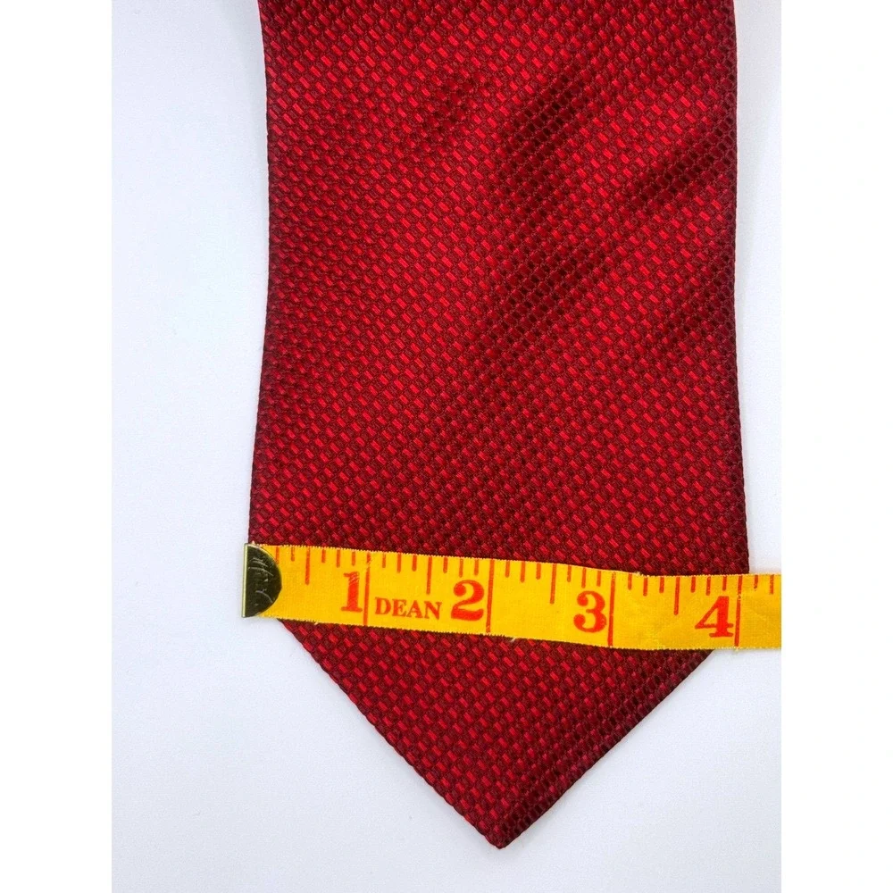 Tommy Hilfiger Silk Necktie Mens Red‎ & Navy Blue Patterned Business